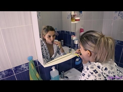 ❤️ Hack fiatal pizsamában végződik orális cum szamár - letty fekete ️ Pornó videó at hu.pornodil.ru